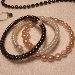 Freshwater pearl bracelets bundle